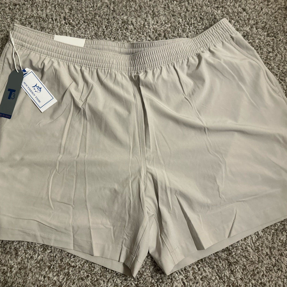 Southern Tide Shorts XXL